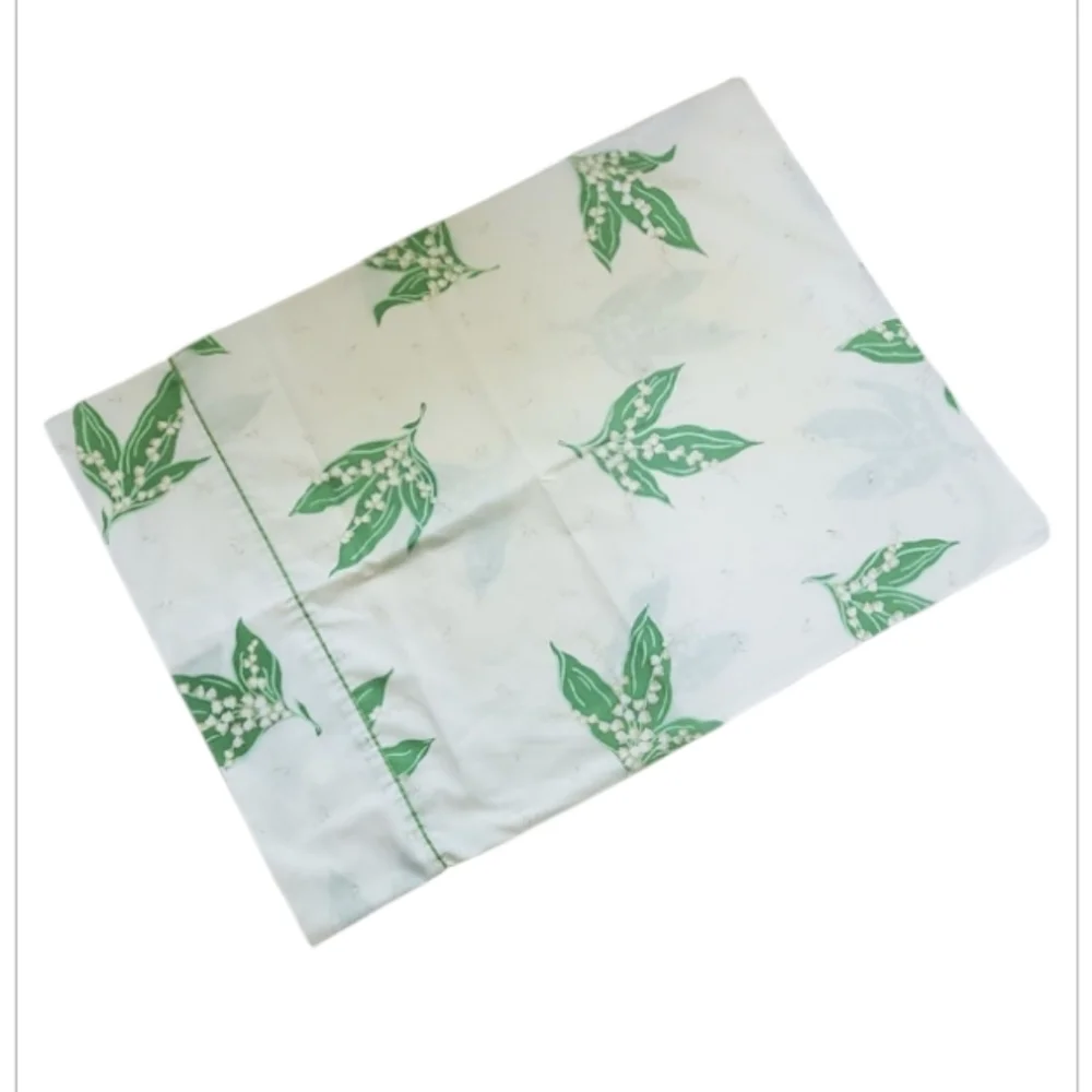 Vintage Wamsutta Ultracale Flat Sheet And Pillow Case. Full Size. 92